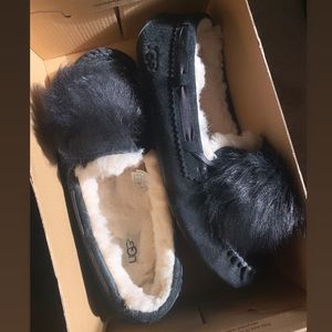 UGG Woman Dakota Pom Pom